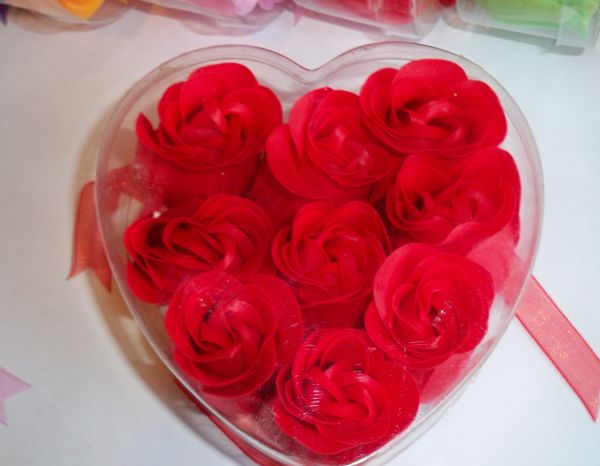 Лучший подарок на 8 марта: мыльные розы
